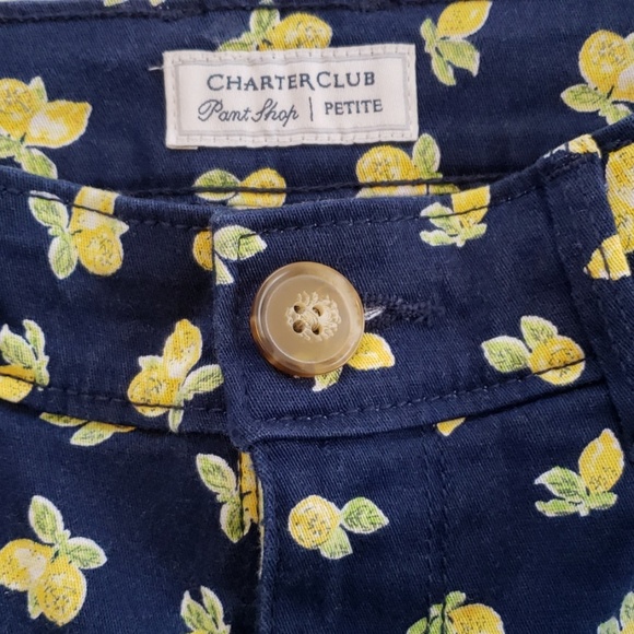 Charter Club Navy Shorts w/Lemons, Size 4 Petite - Picture 3 of 5